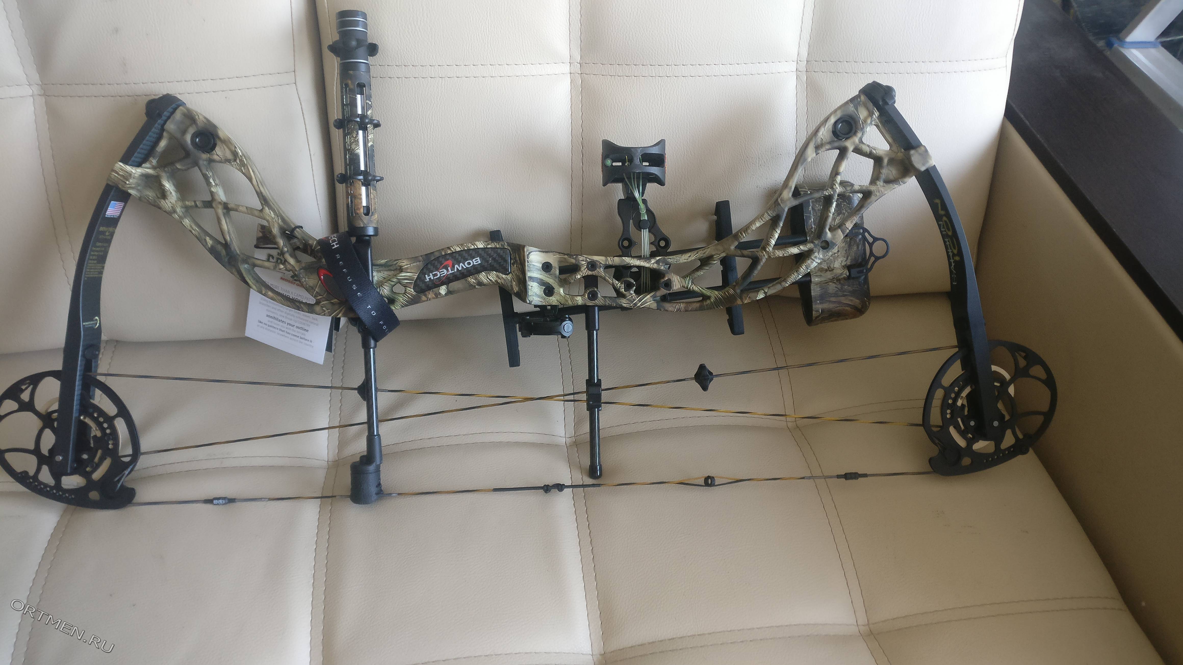 Лук блочный BowTech Carbon Icon RTH
