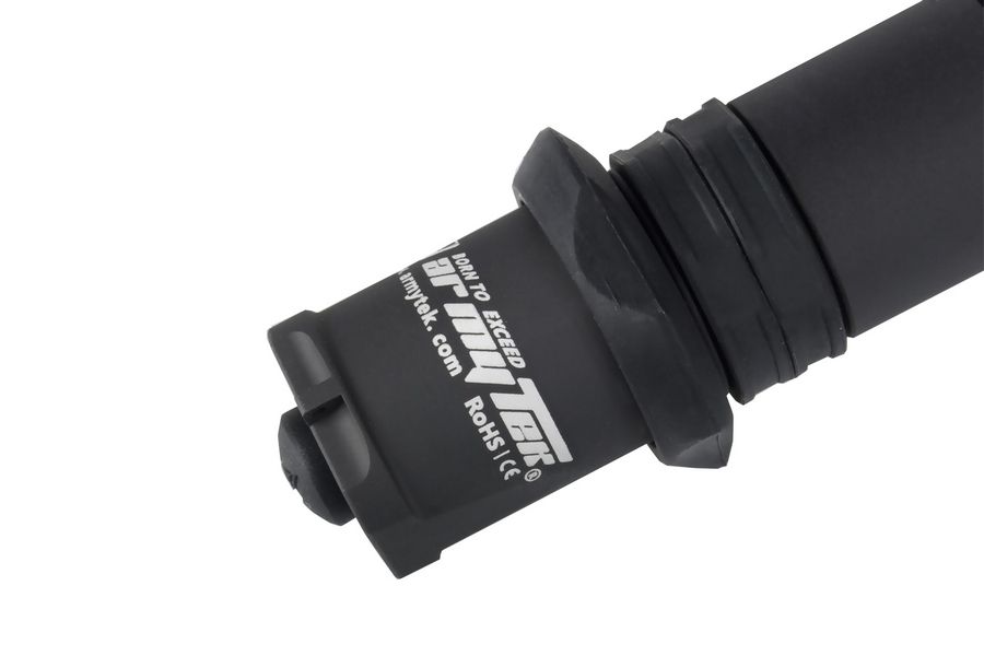 Фонарь Armytek Dobermann Pro