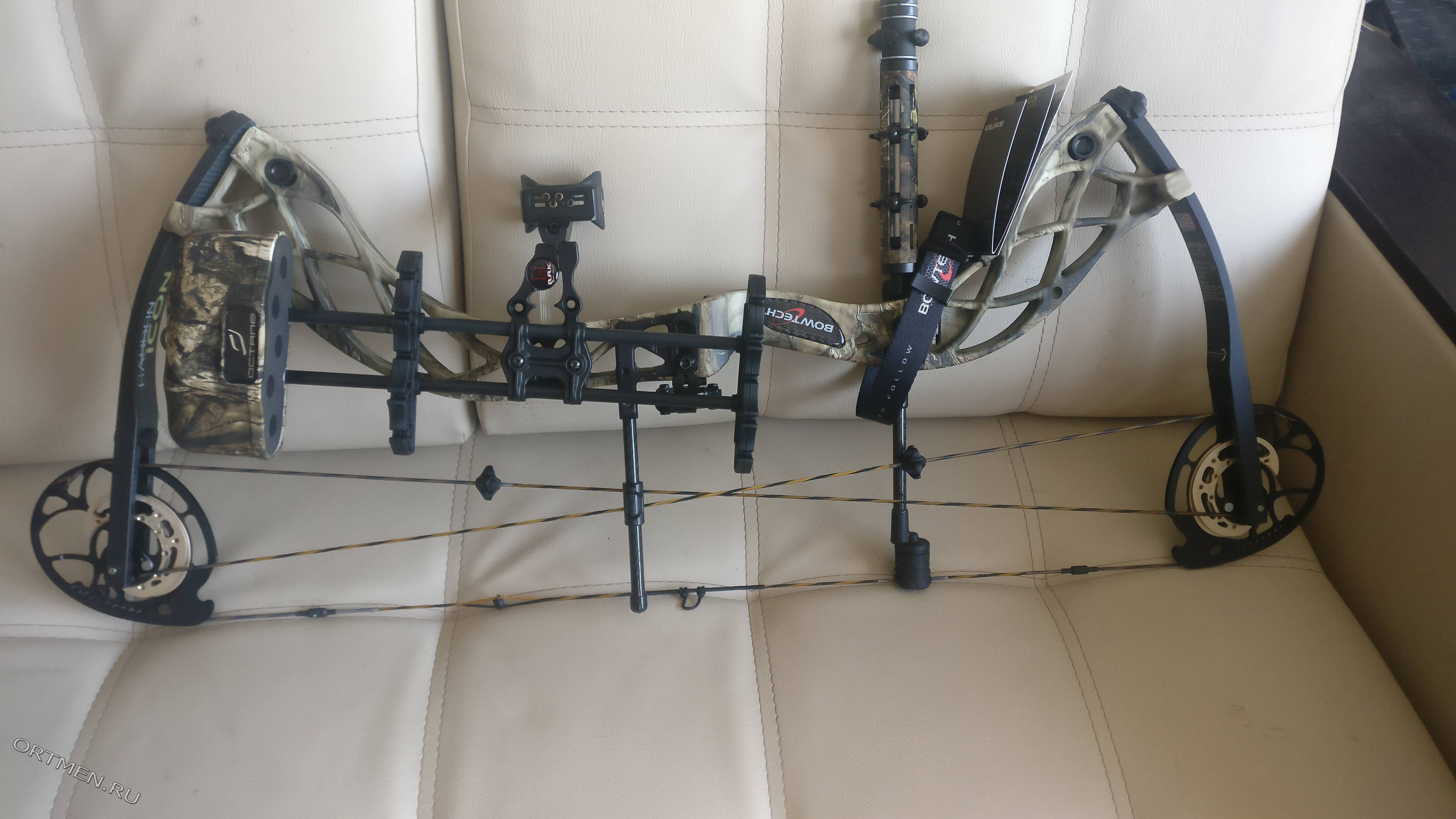 Лук блочный BowTech Carbon Icon RTH